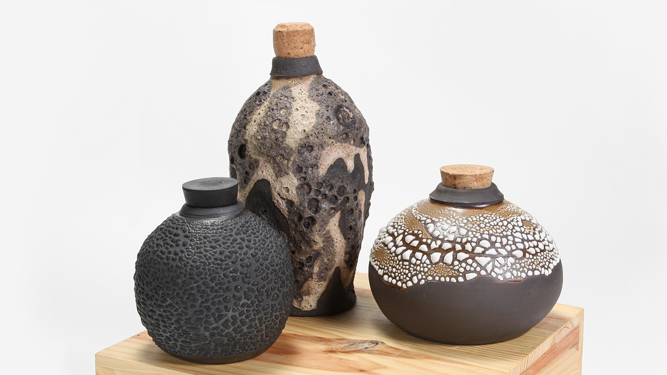 Speckled ceramic glaze on Substance 3D Community Assets